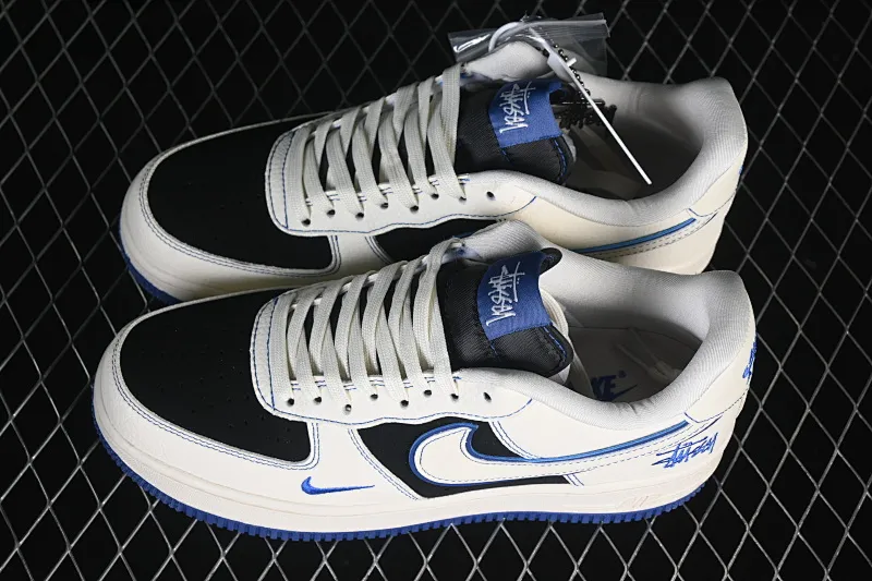 All categories Nk Air Force 1 Air Force series Nk Air Force 1 Low Air Force low-top Nike Air Force 1'07 Low White and black contrasting sapphire blue Air Force 1 low-top casual sneakers DN1688-811